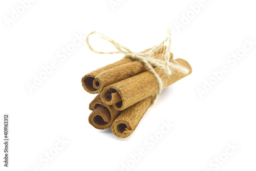 Cinnamon sticks bundle tied with jute string