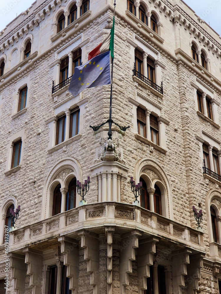 edifici nella città di bari edifici nella città di bari