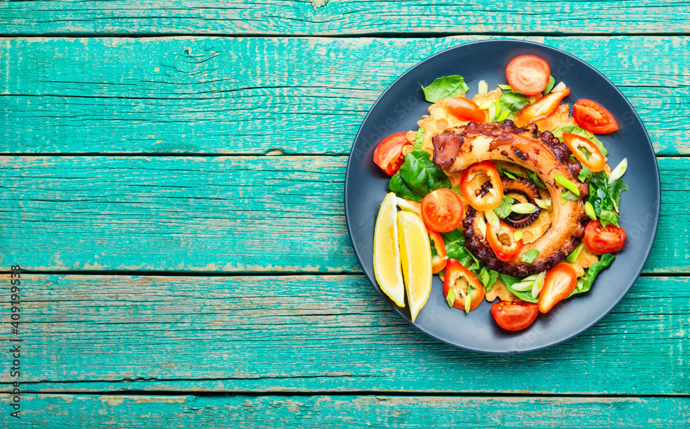 Octopus salad with vegetables
