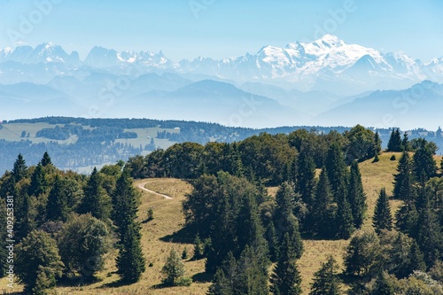 Jura, Mont d'Or, vue sur le Mont Blanc