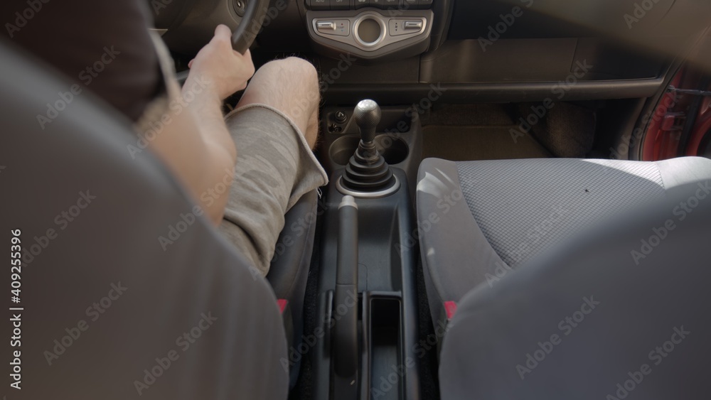 Switching gearshift while driving car