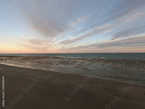 Fototapeta Naklejka Na Ścianę i Meble -  Atlantic coast at sunset near the Argentine town of Las Grutas