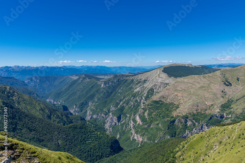 Obraz na płótnie landscape with mountains w salonie