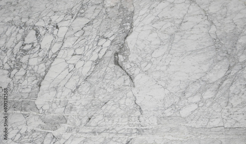 Il Marmo Arabescato Vagli è un marmo toscano tipico della zona Apuana/Versiliese, prende il nome dalla sua zona di estrazione, Vagli in provincia di Lucca. photo