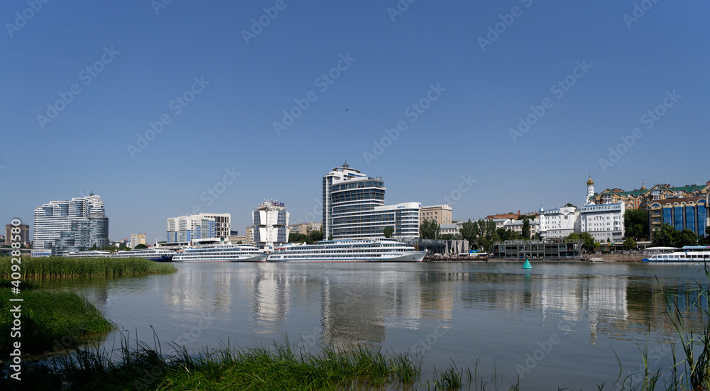 Naklejka premium Ships on the Don river, view from the left bank