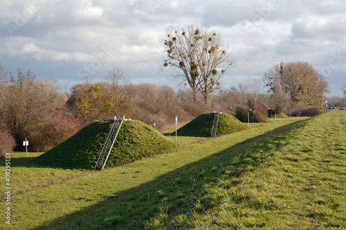Fotografie Trinkwasserbrunnen am rheinufer bei guntersblum