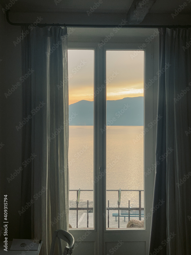 Fototapeta premium window with curtains