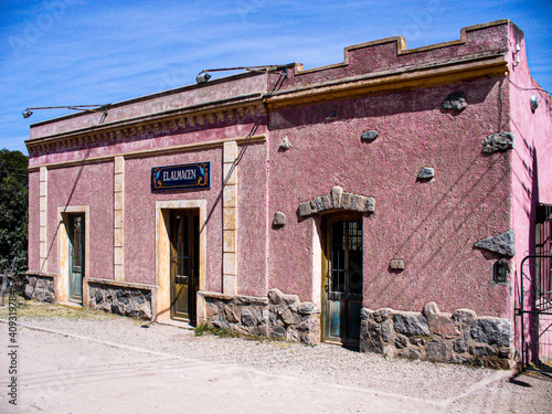 El Almacen 