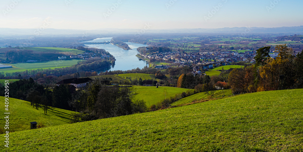 Φωτογραφία Ausblick Guckerstein, Oberösterreich, Dürnberg, Donau, Ausblick auf Donau, Öster