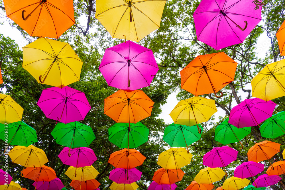seamless pattern with umbrellas