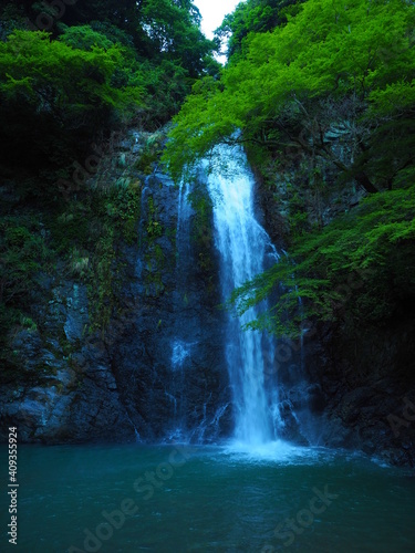 【大阪】初夏に訪れる箕面の滝