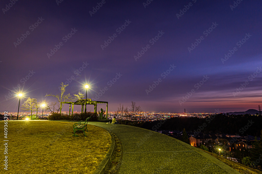夕暮れの展望台、宝塚市北公園、1月25日、日本