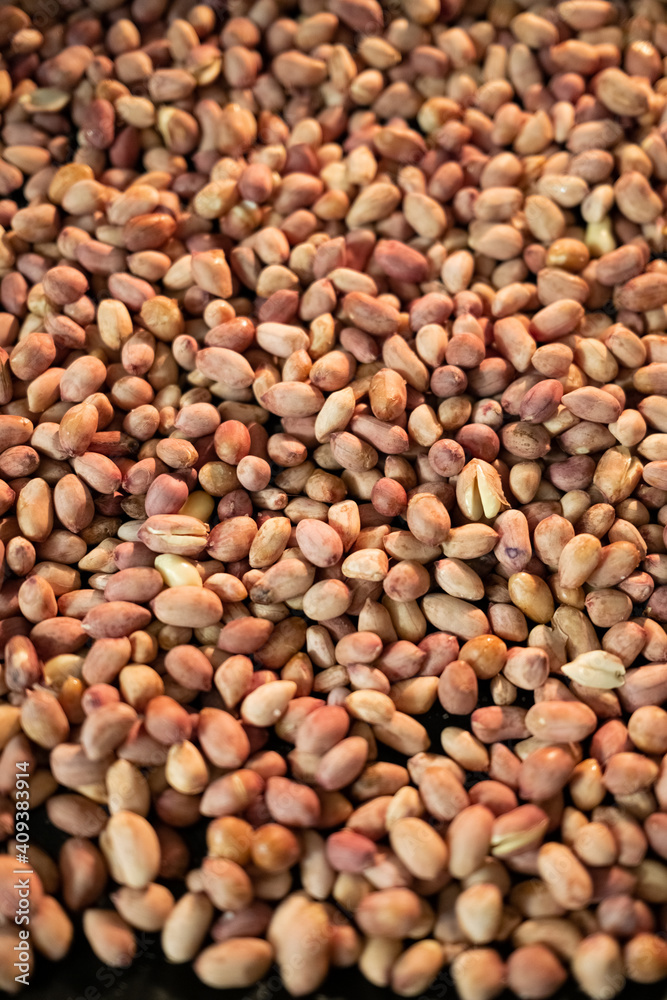 Roasted peanuts in the oven