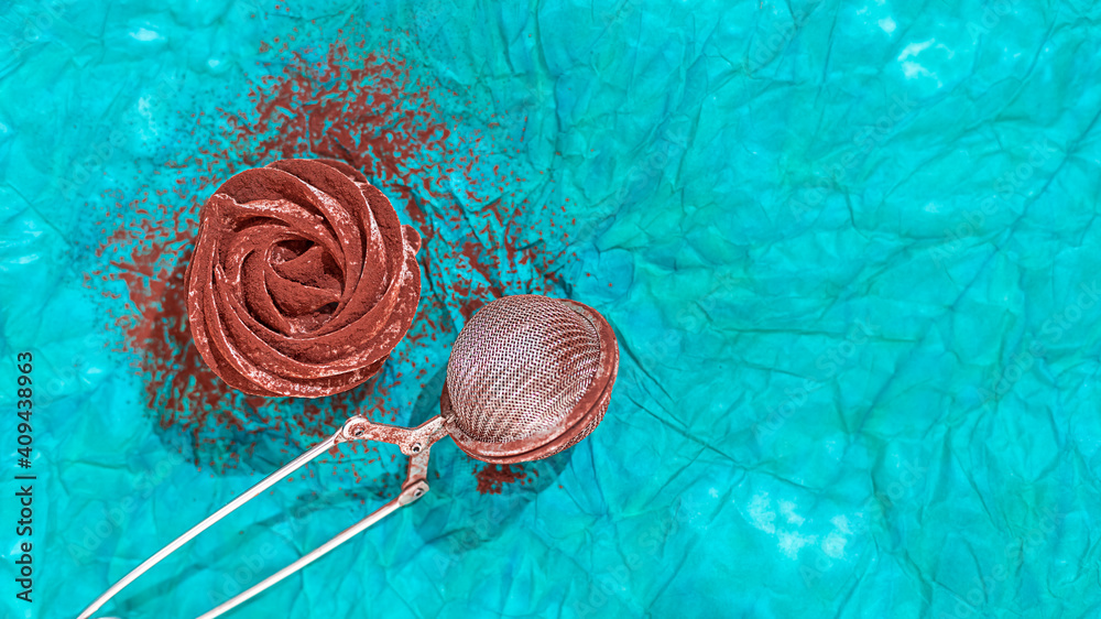 Delicate zephyr sprinkled with cocoa powder. Low-calorie marshmallows. Homemade dessert. Delicate zephyr sprinkled with cocoa powder. Low-calorie marshmallows. Homemade dessert.