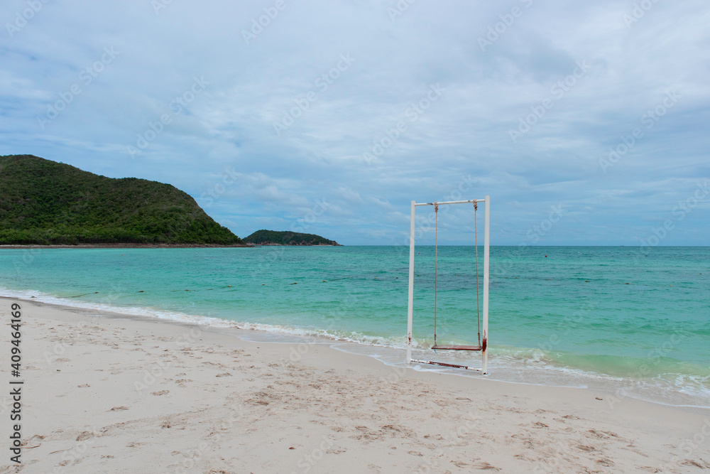 The beach of Samae San island at Chonburi in Thailand