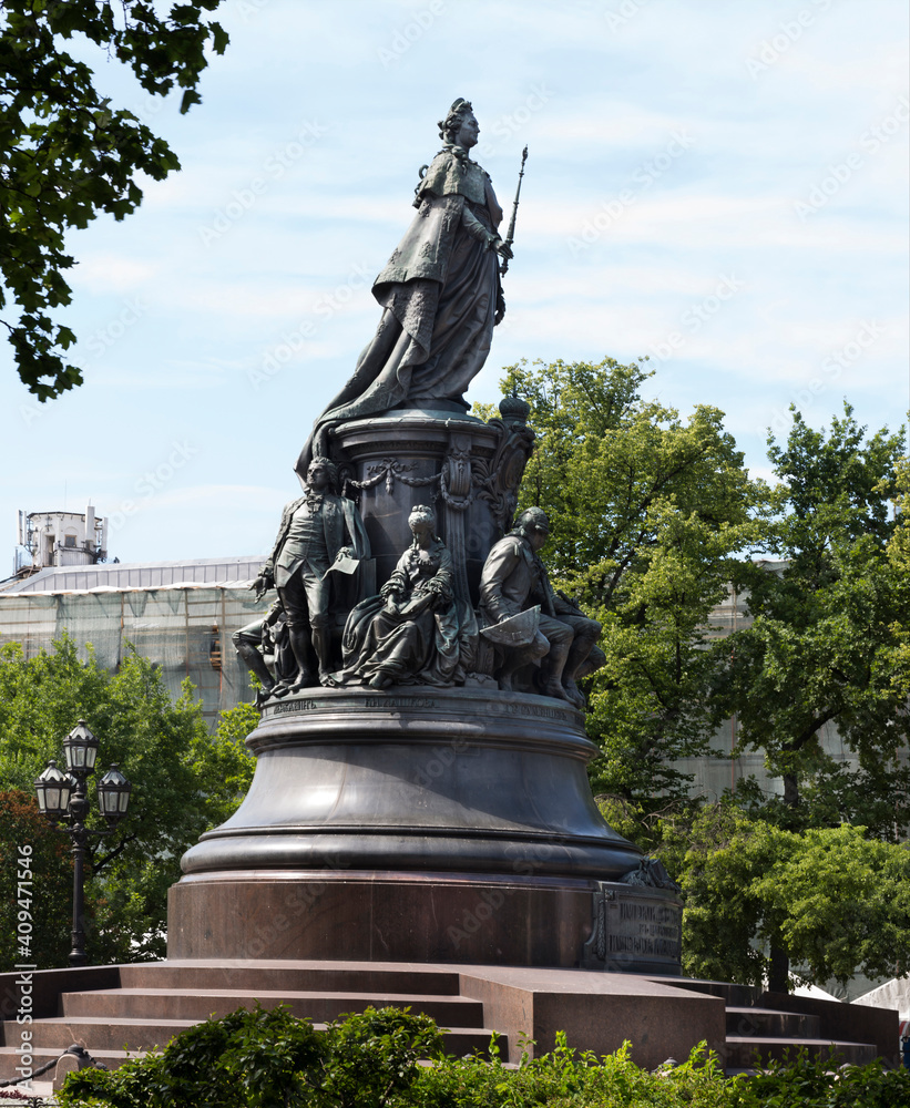 Obraz premium Monument to Empress Catherine the 2 nd