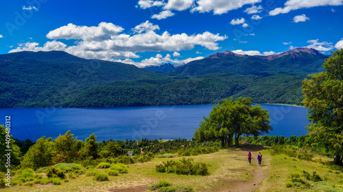 Fotografija Landscape of lake Lacar, San martin de los Andes, Neuquen, Argentina
