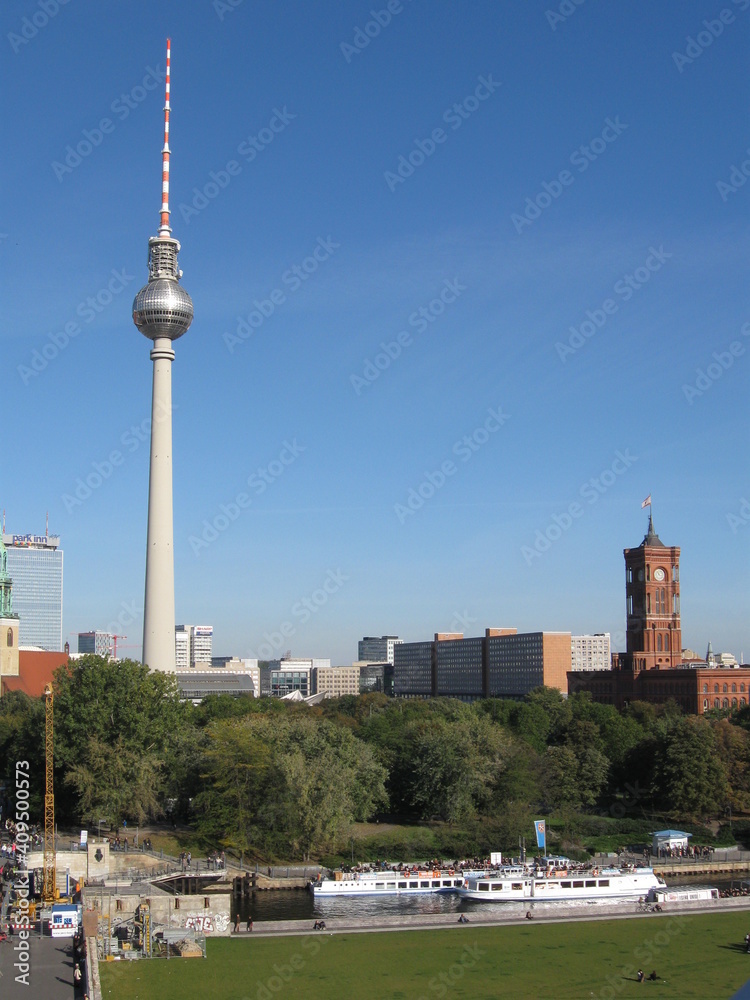 Fototapeta premium Berlin, Fernsehturm, Rotes Rathaus