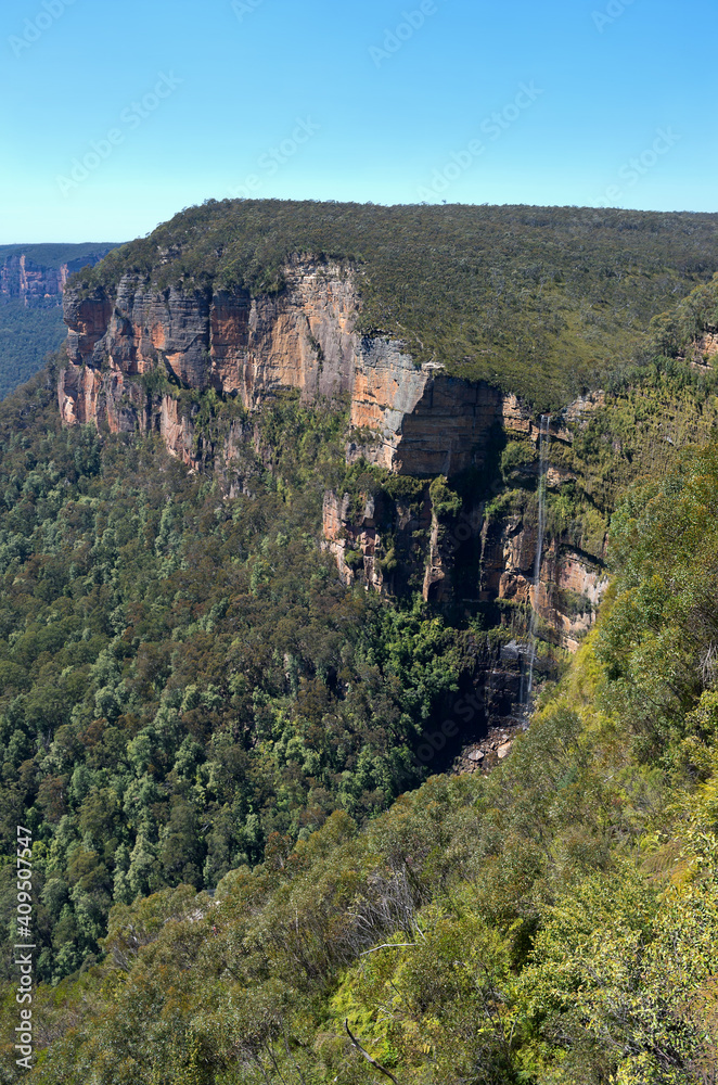 govetts leap lookout in blue mountains