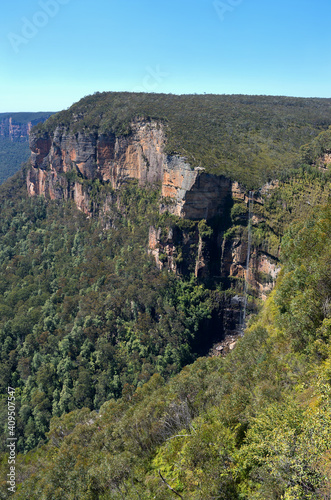 govetts leap lookout in blue mountains