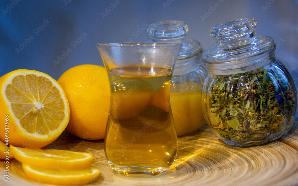 glass of lemonade glass of lemonade