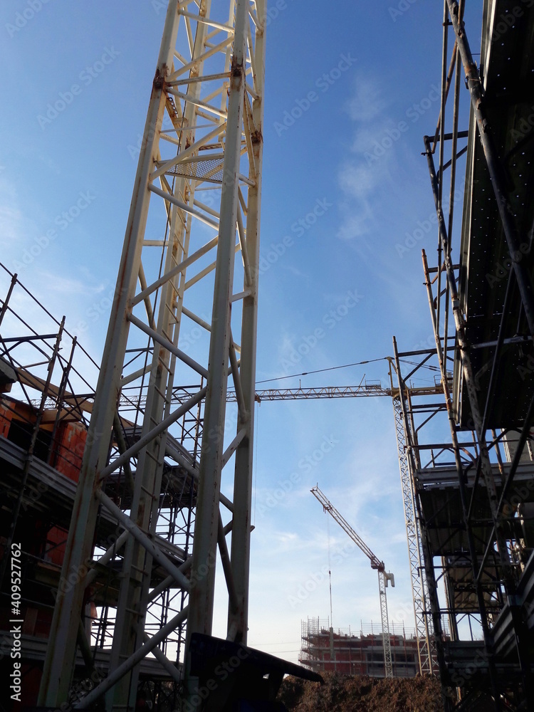 Lavori in corso nel cantiere in primavera - business Lavori in corso nel cantiere in primavera - business