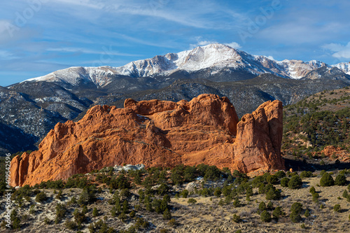 Garden of the Gods and Pikes Peak © swkrullimaging