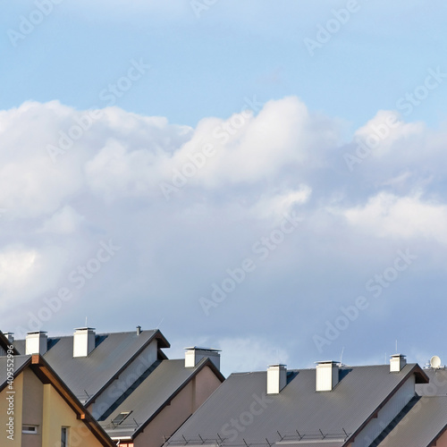 Bilde på lerret Row house roofs, large detailed panoramic roofscape, condo rowhouse rooftop deta