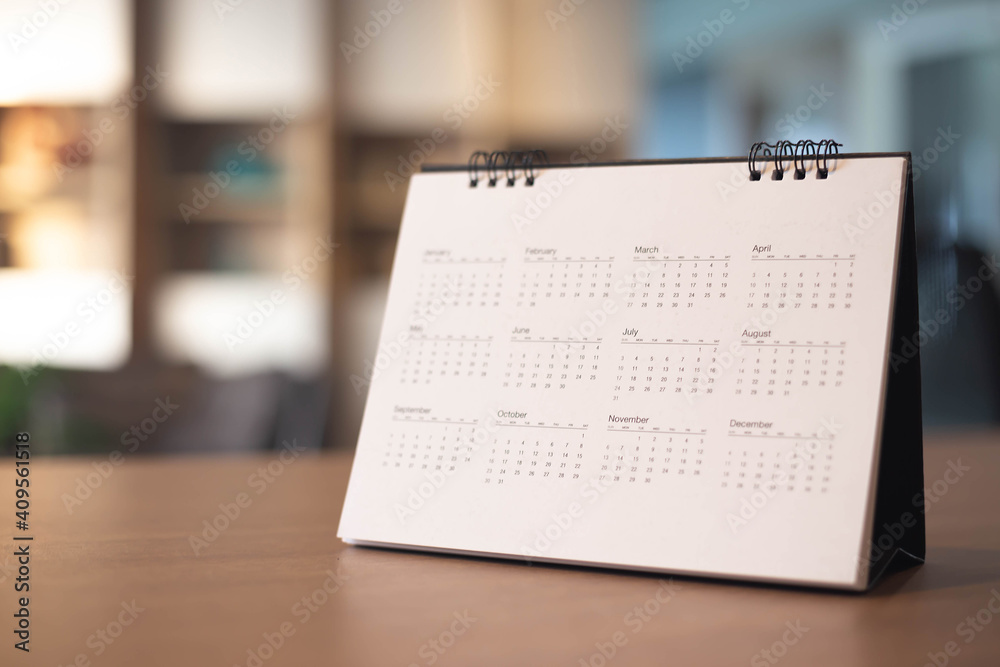 Obraz premium Calendar Event Planner is busy.calendar,clock to set timetable organize schedule,planning for business meeting or travel planning concept. 