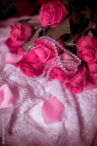 romantic roses and necklace