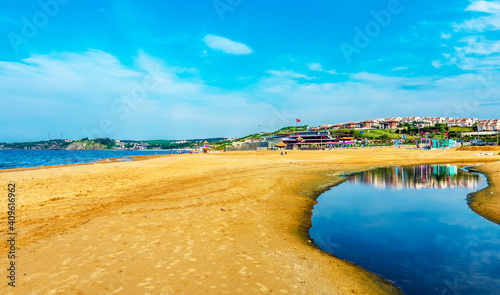 Canvas Print Kilyos Beach at spring time in Istanbul