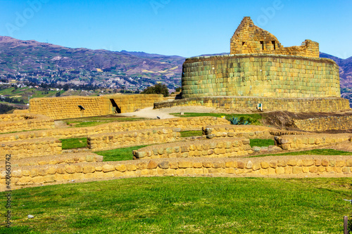 Templo del sol en las Ruinas de Ingapirca