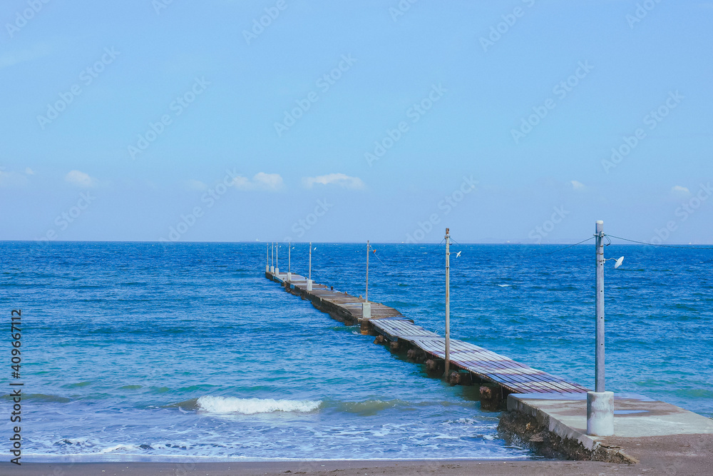 Obraz premium 【千葉】晴れの日の原岡桟橋