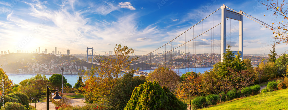 Naklejka premium The Second Bosphorus Bridge or Fatih Sultan Mehmet Bridge, Istanbul