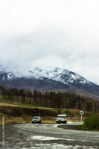 car on mountain road © Борис Гладких