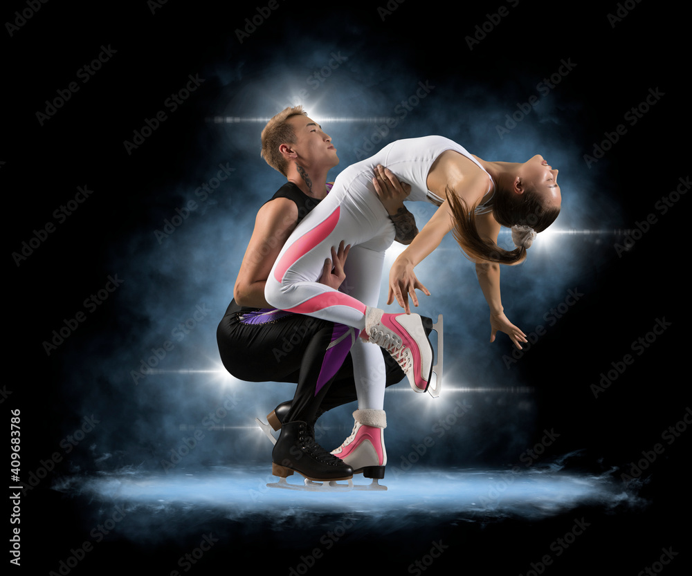 Lift. Duo figure skating in action