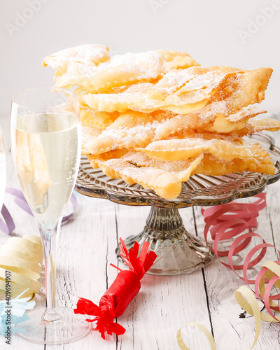 carnevale, chiacchiere crostoli