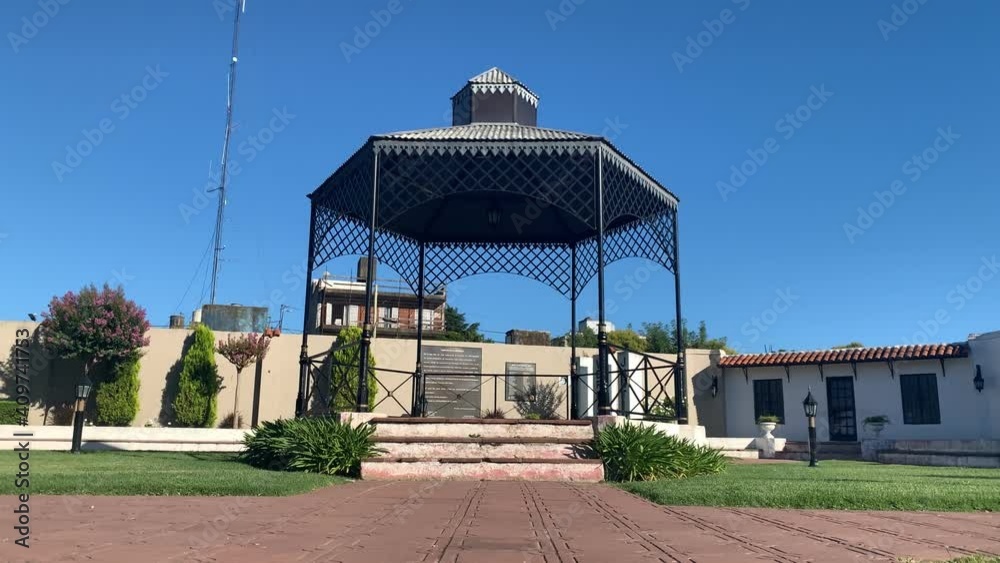 Gazebo en plaza/parque / Gazebo in plaza / park