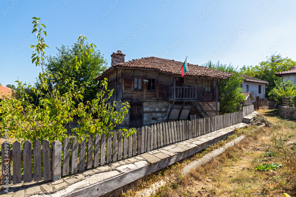 Nineteenth century Houses in Brashlyan, Bulgaria Nineteenth century Houses in Brashlyan, Bulgaria