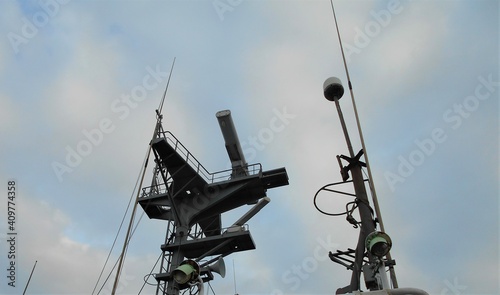 Foto The main mast of ships at sea