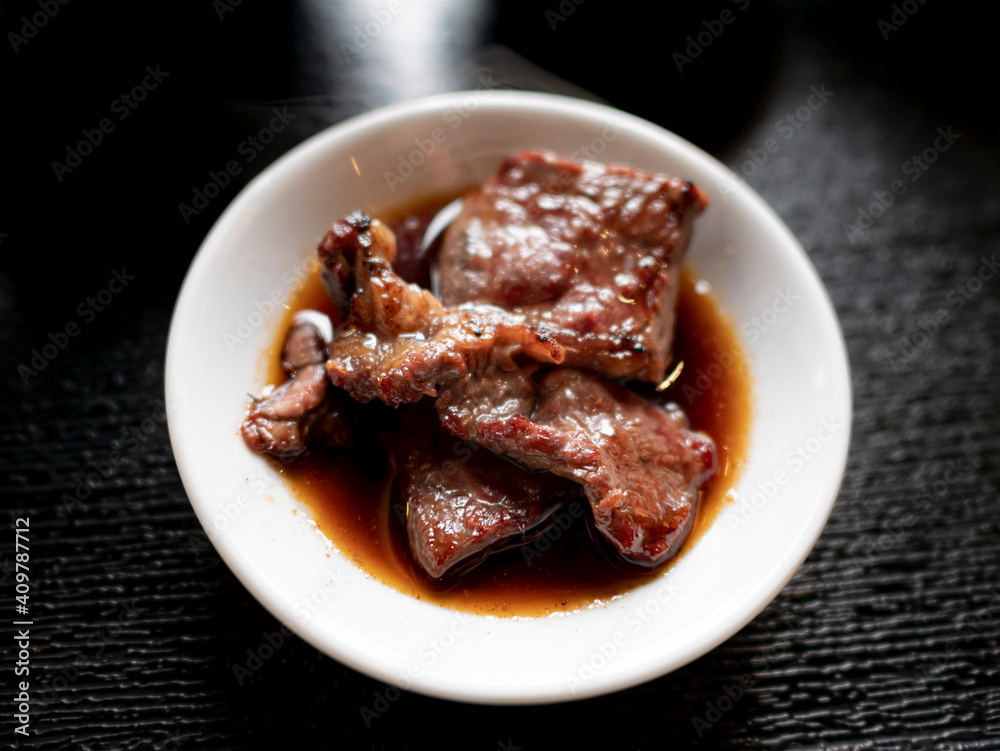 ジューシーな焼肉ロース和牛【タレ入り】 ジューシーな焼肉ロース和牛【タレ入り】