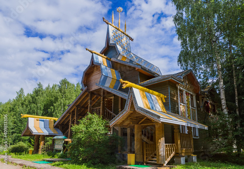 Carved wooden house in the village of Mandrogi Russia © Nikolai Sorokin