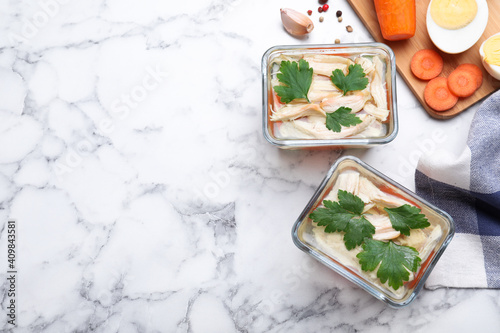 Schilderij op canvas Delicious chicken aspic served on white marble table, flat lay