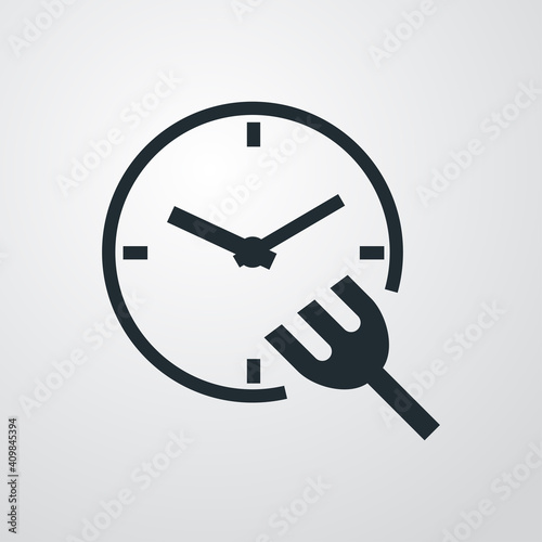 Hora de comer. Logotipo con tenedor pinchando reloj en fondo gris