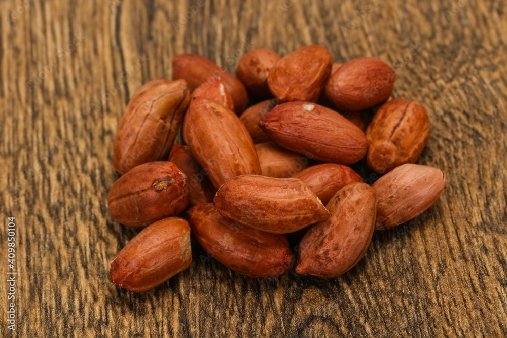Raw peanut heap - for roast Raw peanut heap - for roast