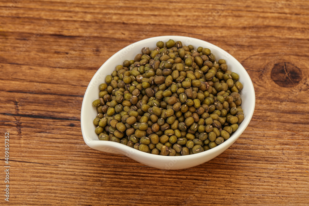 Vegetarian cuisine - dry green lentil Vegetarian cuisine - dry green lentil