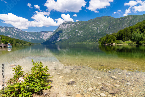 Fototapeta Naklejka Na Ścianę i Meble -  Lake Bohinj in Triglav national park, Slovenia