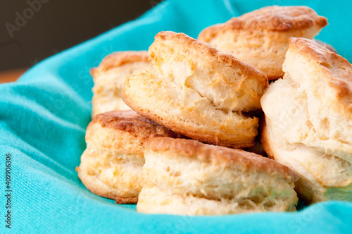 delicious buttermilk biscuits, homemade