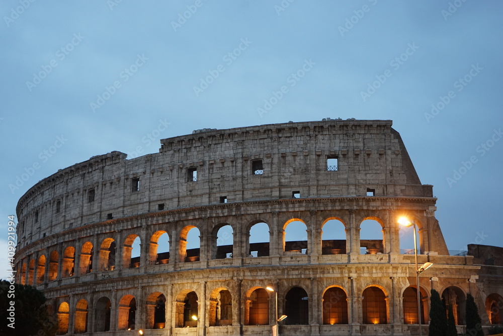 Colosseum in Rome and morning sun, Italy - コロッセオ ローマ イタリア