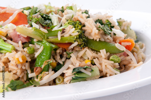 ham stir fry with vegetab photo